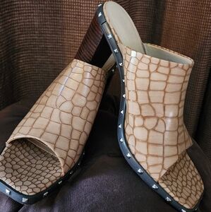 Charles By Charles David Tan Brown Mules with Croc Embossed Leather - Size 9.5